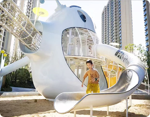 /Case study of UFO-shaped stainless steel slide combination